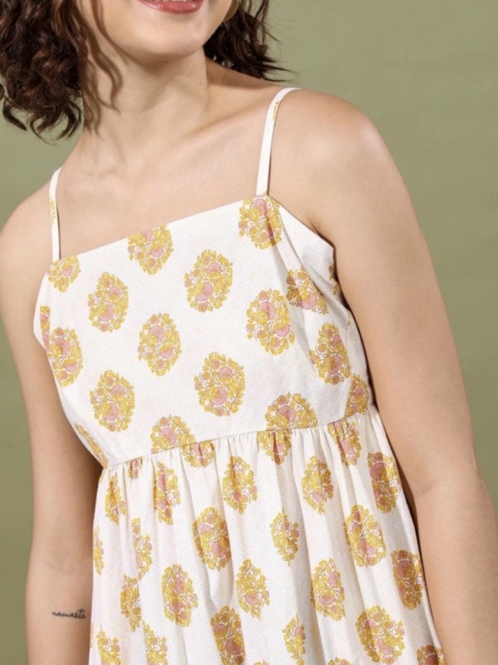 J. Crew Tie-back tiered dress in gathered floral block print - Picture 4 of 8